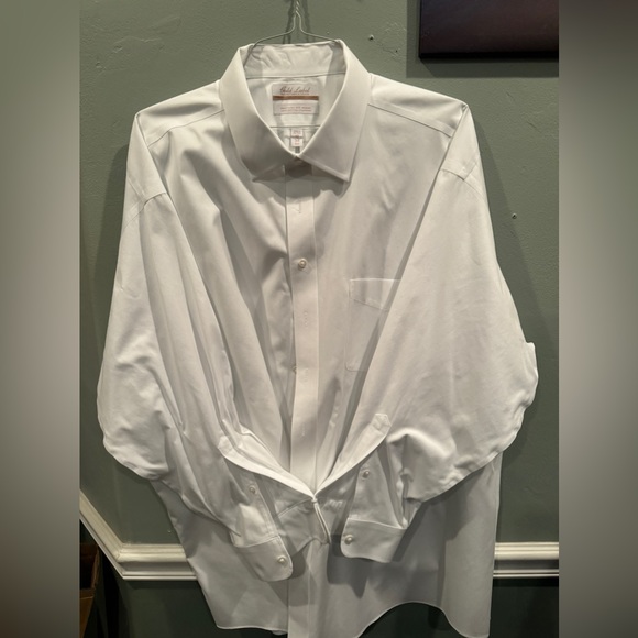 Roundtree and Yorke Gold Label dress shirt. Size 19 - 34 - Picture 1 of 2